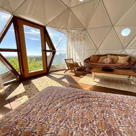 ホテル Golden Domes Cootharaba エクステリア 写真