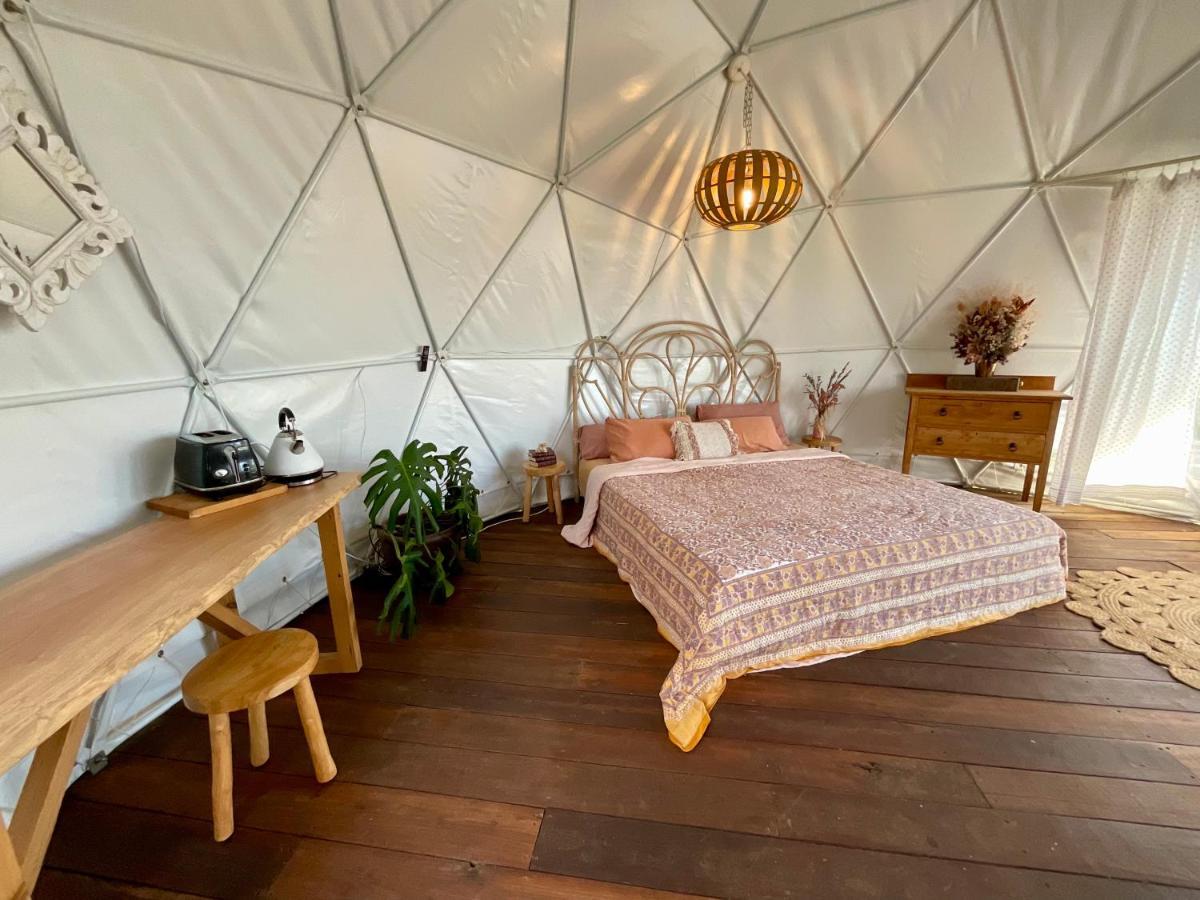 ホテル Golden Domes Cootharaba エクステリア 写真
